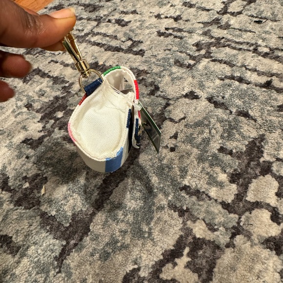 Kate Spade Doggie Bag wasteHolder with 1 roll of bag - Picture 10 of 11